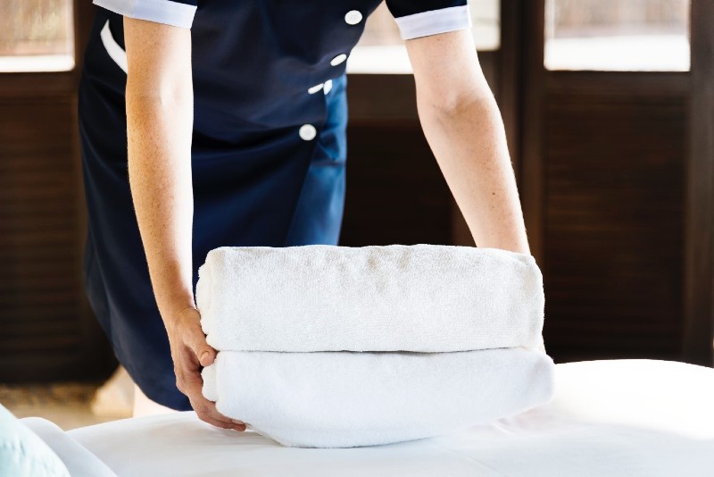 Best Hotel Housekeeping tips for home cleaning