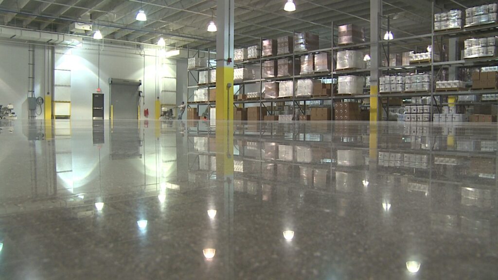 6 Reasons to Use Polished Concrete for Warehouse Flooring
