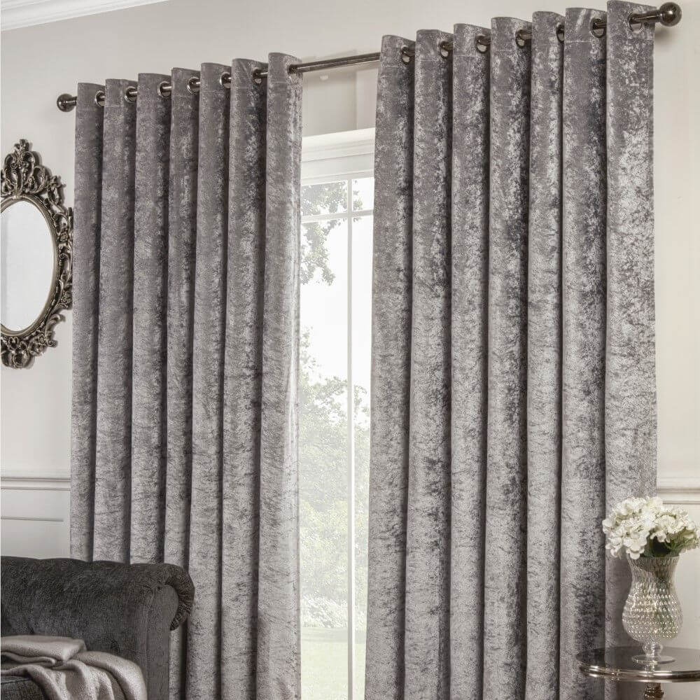 The Secret to Transforming Your Space: Are Velvet Curtains the Ultimate Style Upgrade?