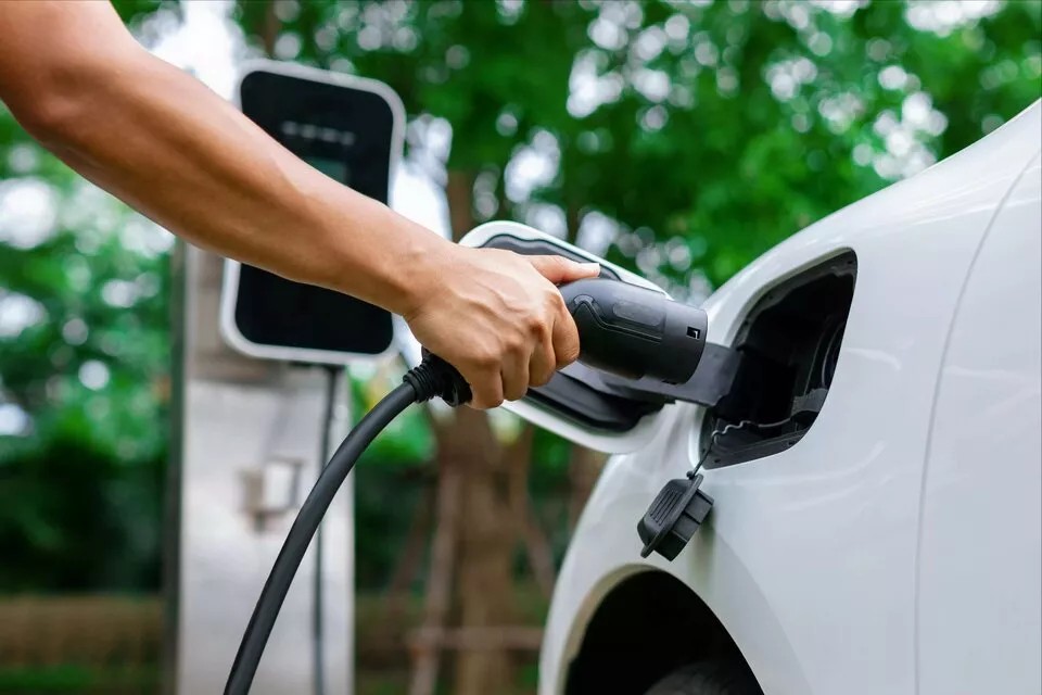 UK EV Charging Solutions and Installation Services